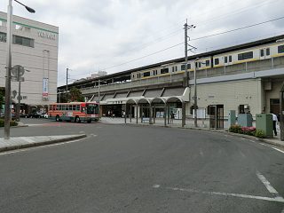 JR外房線「茂原」駅　<br />
徒歩13分（約970ｍ）