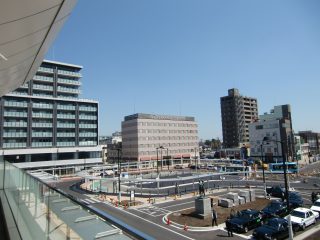 JR常磐線「勝田」駅<br />
徒歩38分（約3Km）