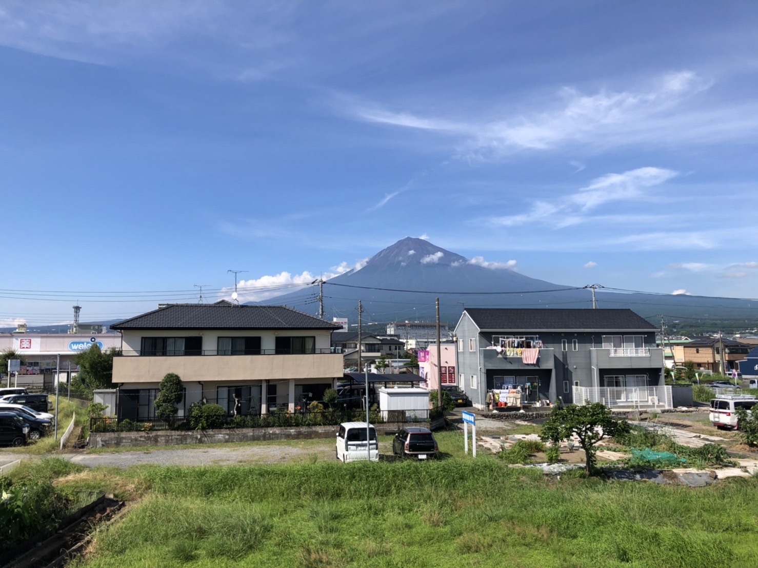 お部屋から富士山が見られます♪